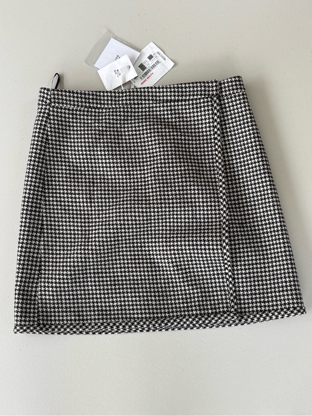NWT Deadstock Vintage Miss Sixty Houndstooth Wrap Mini
Skirt - Size XL